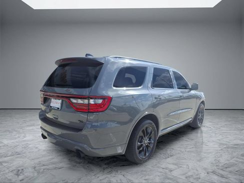 Used 2023 Dodge Durango R/T RWD image 7