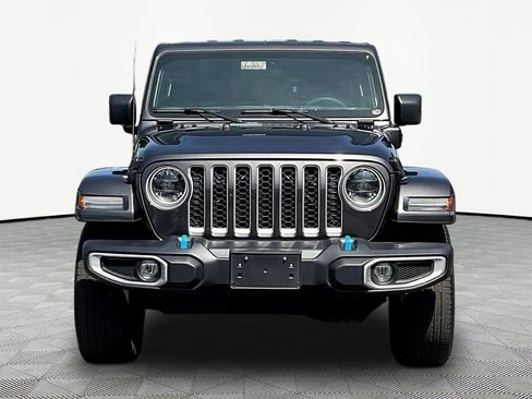 Used 2023 Jeep Wrangler Unlimited Sahara AWD/4WD image 2
