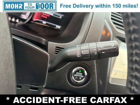 Used 2018 Ford Explorer XLT w/ Equipment Group 201A image 17