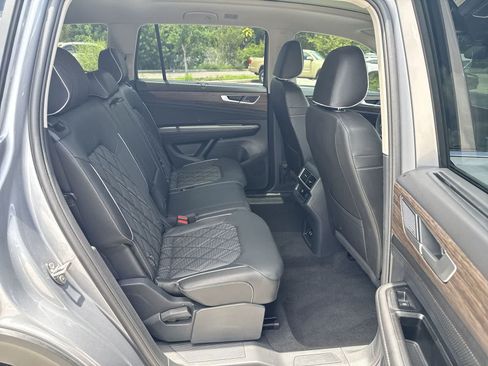 Used 2026 Volkswagen Atlas SEL Premium R-Line AWD/4WD image 27