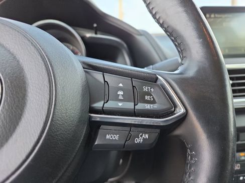 Used 2018 MAZDA MAZDA3 Grand Touring w/ Premium Equipment Package FWD image 17