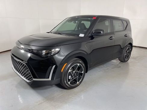 New 2025 Kia Soul EX image 4