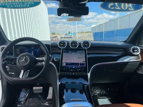 Certified 2025 Mercedes-Benz GLC 350e 4MATIC image 16