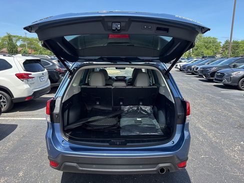 Certified 2023 Subaru Forester Limited AWD/4WD image 8