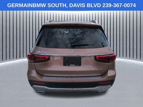 Used 2023 Mercedes-Benz GLB 250 image 6
