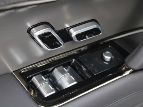 New 2026 Land Rover Range Rover Sport Dynamic SE image 15