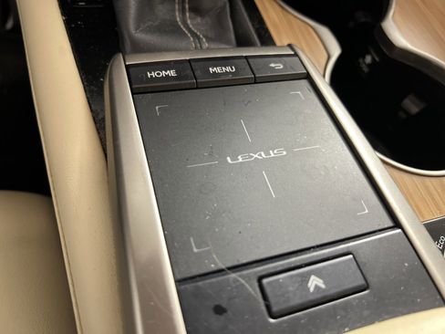 Used 2021 Lexus RX 350L FWD w/ Premium Package image 34