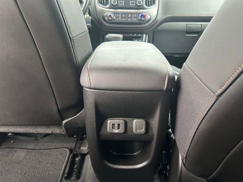 Used 2021 GMC Canyon AT4 w/ Driver Alert Package AWD/4WD image 18