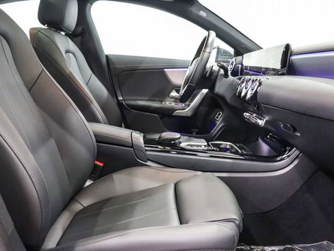 Certified 2023 Mercedes-Benz CLA 250 image 17