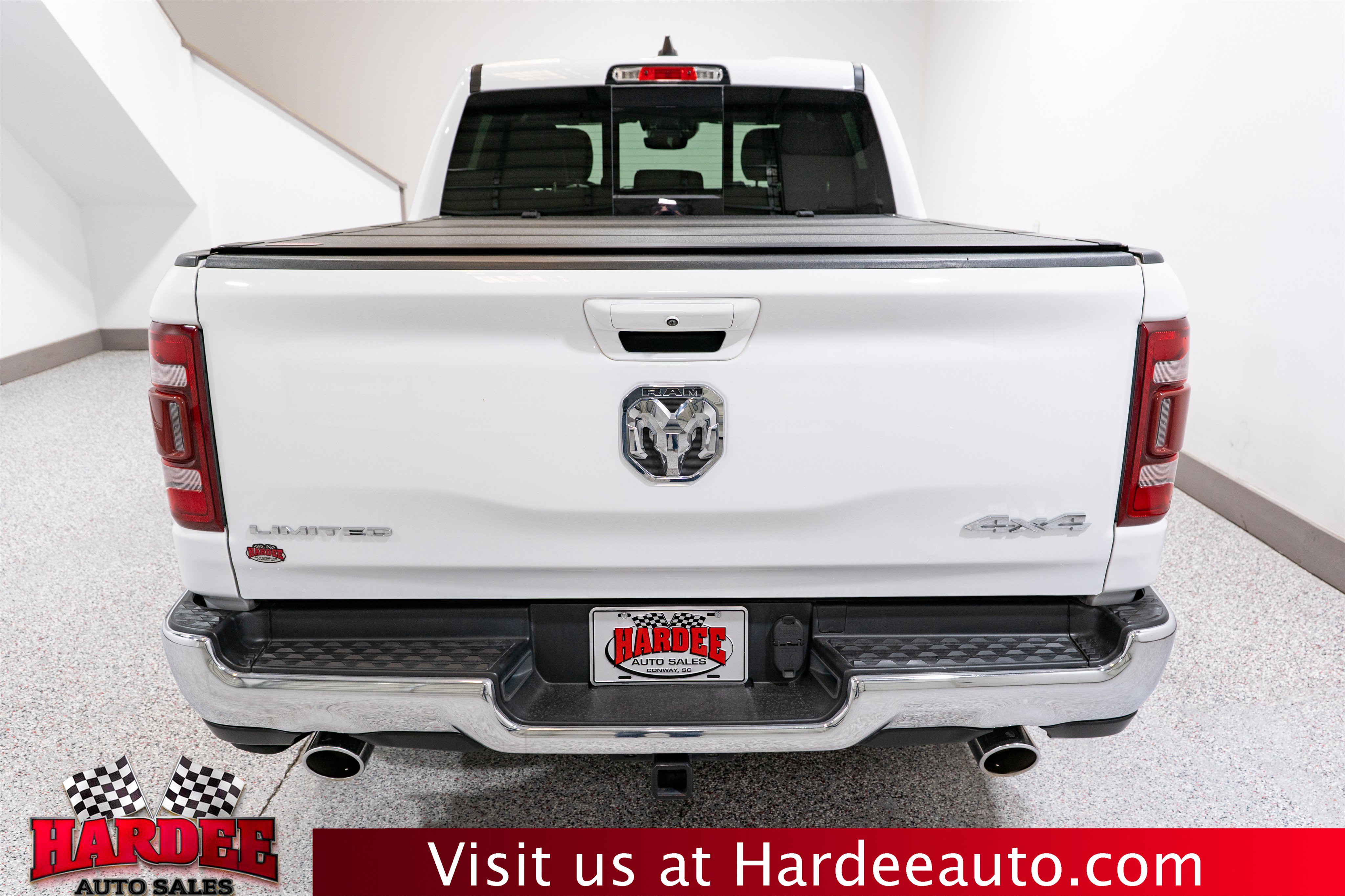 Used 2024 RAM 1500 Limited AWD/4WD image 4