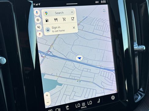 Used 2023 Volvo XC60 B5 Plus w/ Protection Package Premier image 21