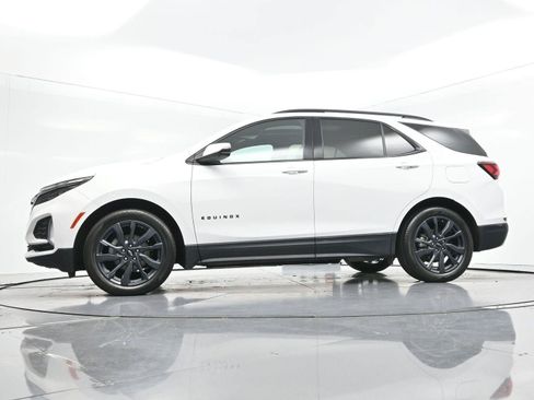 Used 2024 Chevrolet Equinox RS w/ RS Leather Package FWD image 45