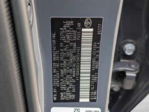 Used 2026 Toyota Camry SE FWD image 24