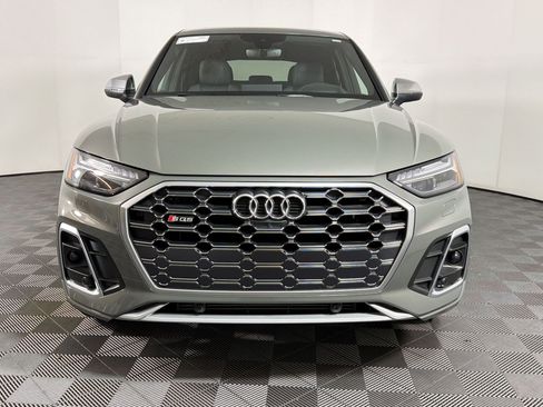 Used 2023 Audi SQ5 Prestige w/ Prestige Package AWD/4WD image 4