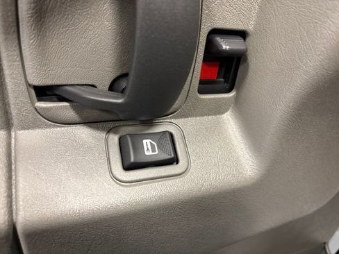 Used 2025 Chevrolet Express 2500 LT w/ LT Preferred Equipment Group RWD image 31