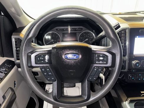Used 2018 Ford F250 XLT w/ XLT Value Package image 18