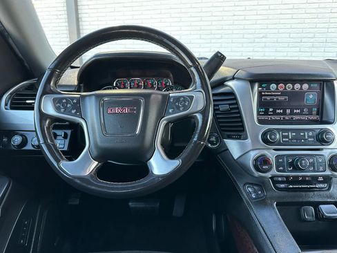 Used 2018 GMC Yukon XL SLT w/ Open Road Package image 31