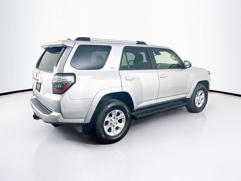 Used 2024 Toyota 4Runner SR5 image 9