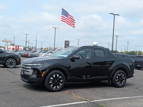 Used 2025 Hyundai Santa Cruz SEL AWD/4WD image 1
