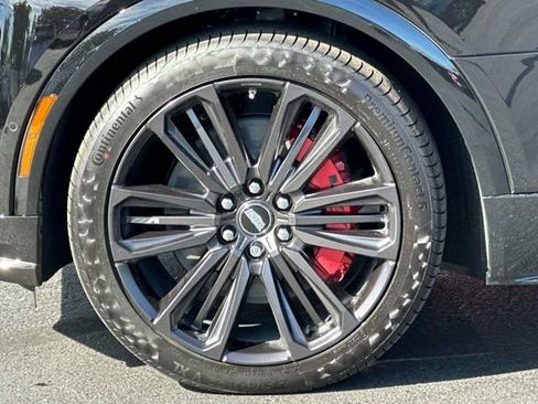 New 2026 Cadillac Lyriq V w/ Exterior Carbon Fiber Package image 25