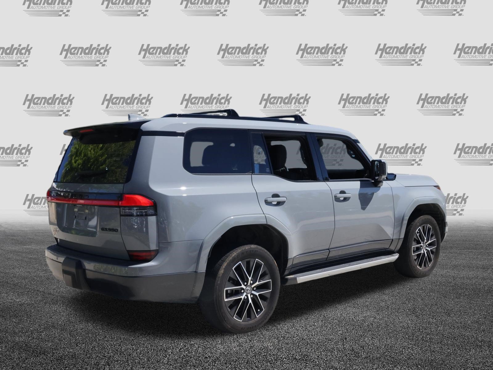 Used 2024 Lexus GX 550 w/ Accessory Package (Z1) AWD/4WD image 9