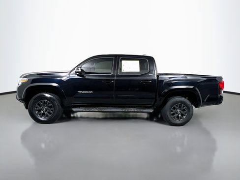 Used 2023 Toyota Tacoma SR5 w/ Technology Package RWD image 9
