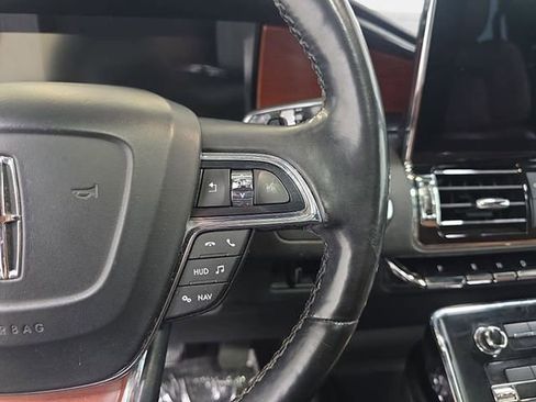 Used 2020 Lincoln Navigator L Reserve w/ Luxury Package AWD/4WD image 18