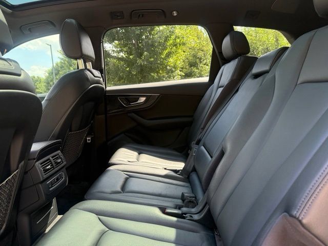 Used 2017 Audi Q7 3.0T Premium Plus AWD/4WD image 16