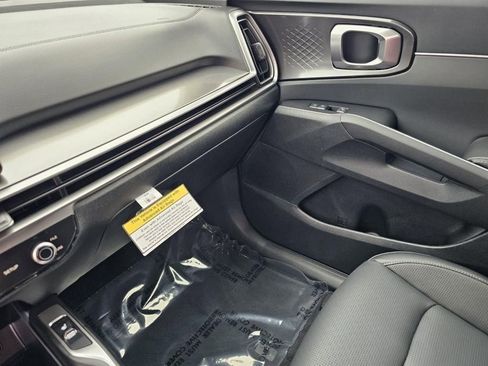 New 2026 Kia Sorento S FWD image 28