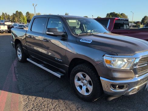 Used 2021 RAM 1500 Big Horn AWD/4WD image 2