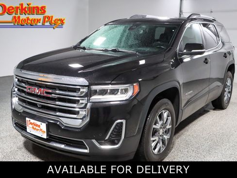 Used 2022 GMC Acadia SLT w/ Technology Package FWD image 1