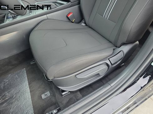 Certified 2025 Hyundai Elantra Sport FWD image 28