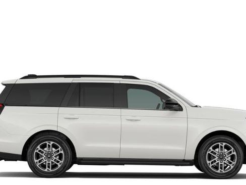 New 2026 Ford Expedition Active RWD image 28