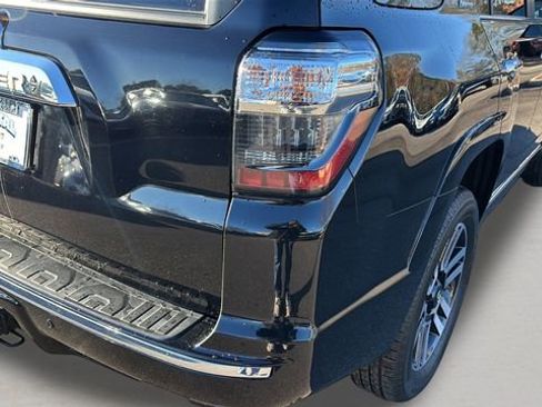 Used 2022 Toyota 4Runner Limited image 37