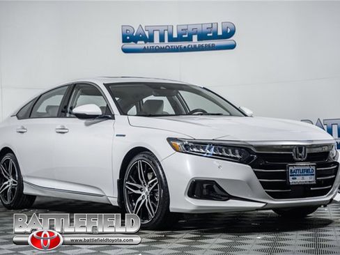 Used 2022 Honda Accord Touring image 1