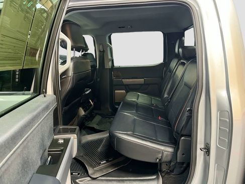 Used 2022 Ford F150 Lariat w/ Equipment Group 502A High AWD/4WD image 25