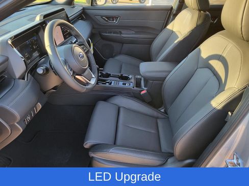 Used 2026 Subaru Outback Touring XT AWD/4WD image 8