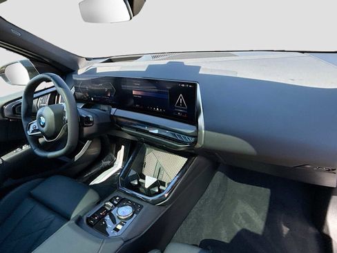 Certified 2025 BMW X3 xDrive30i image 9