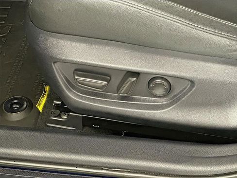 Certified 2025 Toyota Camry SE image 20