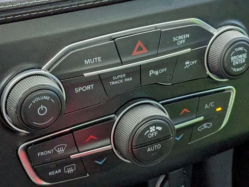 Used 2023 Dodge Charger R/T w/ Daytona Edition Group image 13