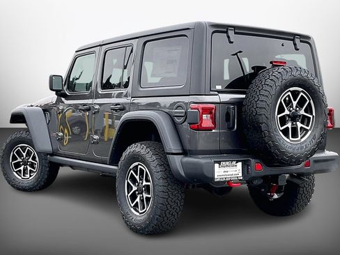 New 2025 Jeep Wrangler Unlimited Rubicon w/ Steel Bumper Group image 3