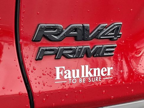 Used 2021 Toyota RAV4 SE image 30