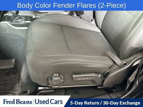 Used 2022 Jeep Gladiator Sport AWD/4WD image 25