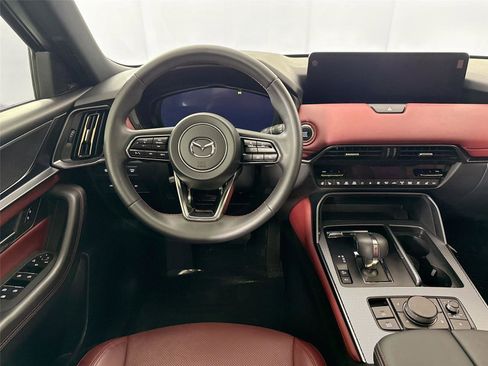 Certified 2025 MAZDA CX-70 3.3 Turbo S w/ Premium Package image 34