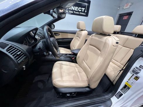 Used 2013 BMW 128i Convertible image 28