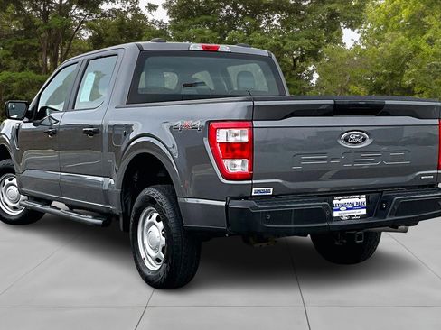 Used 2022 Ford F150 XL w/ Trailer Tow Package image 4
