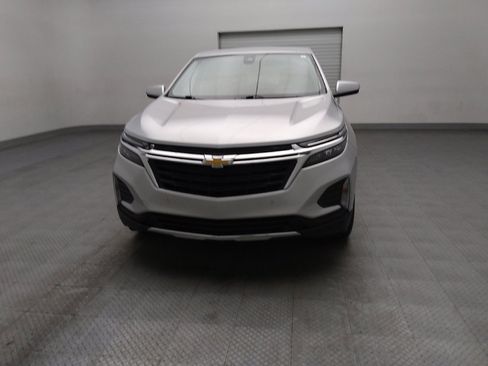 Used 2022 Chevrolet Equinox LT w/ Driver Convenience Package FWD image 15