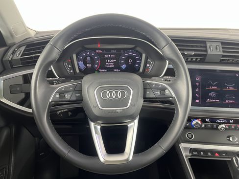 Used 2022 Audi Q3 2.0T Premium image 12