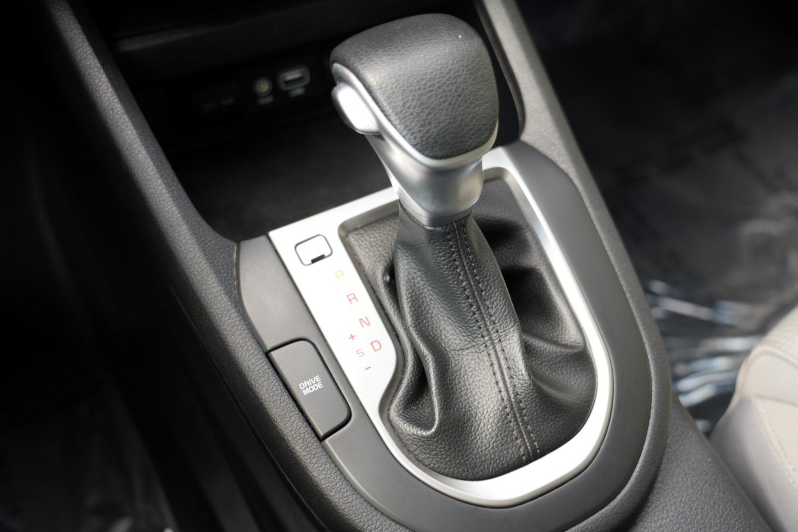 Used 2020 Kia Forte LXS FWD image 26