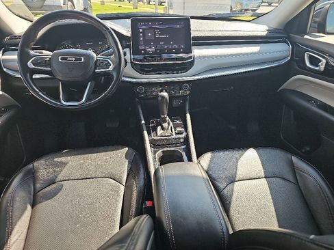 Certified 2022 Jeep Compass Limited AWD/4WD image 17